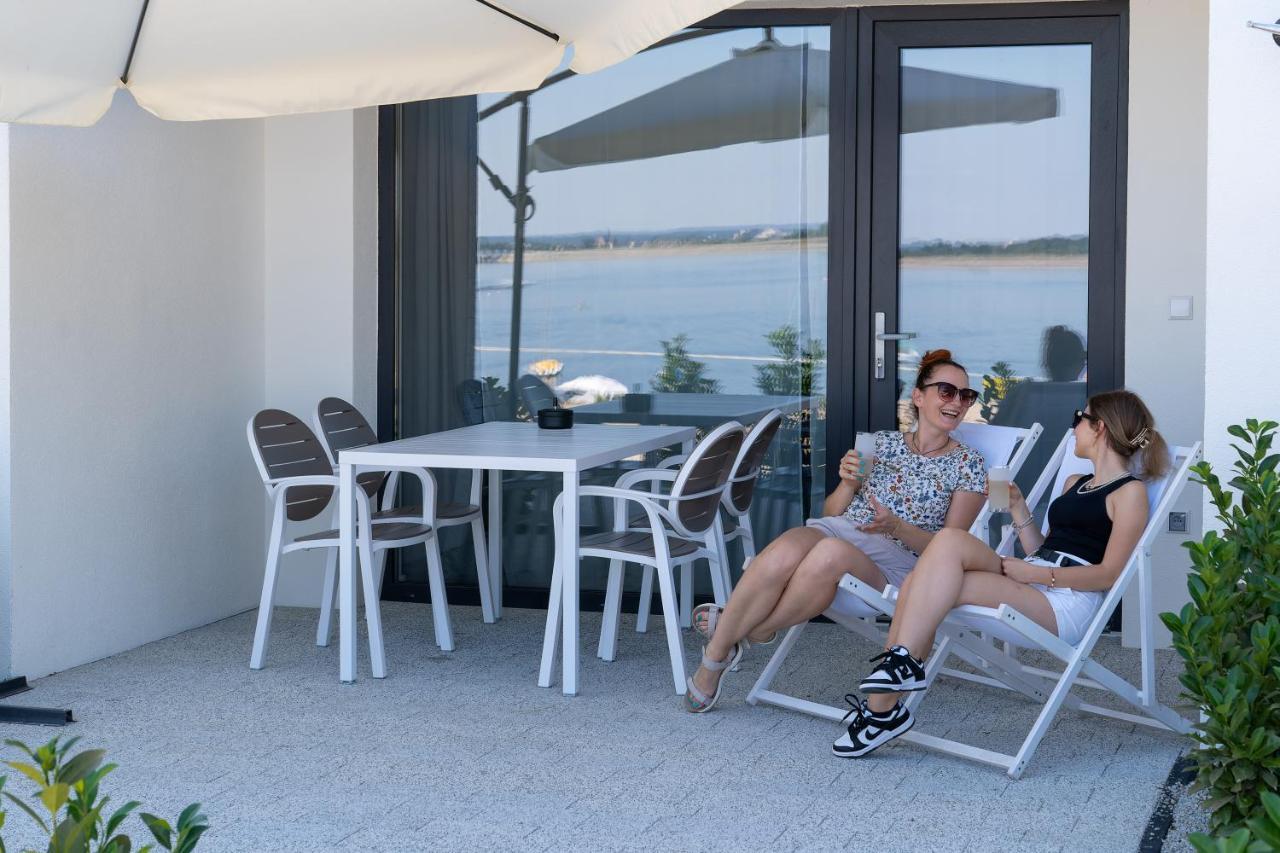 Ow Mewa Domki Apartamenty Nad Jeziorem Nysa Exterior photo